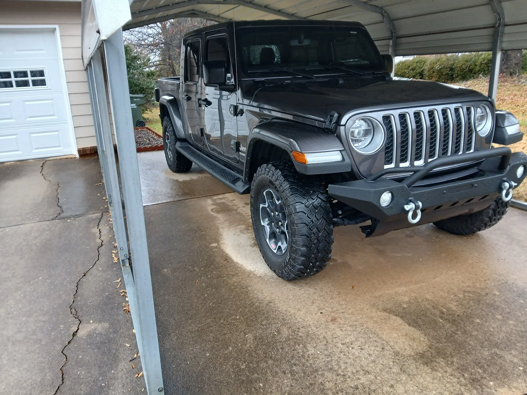 Jeep Gladiator Help me choose between two setups 1000000753