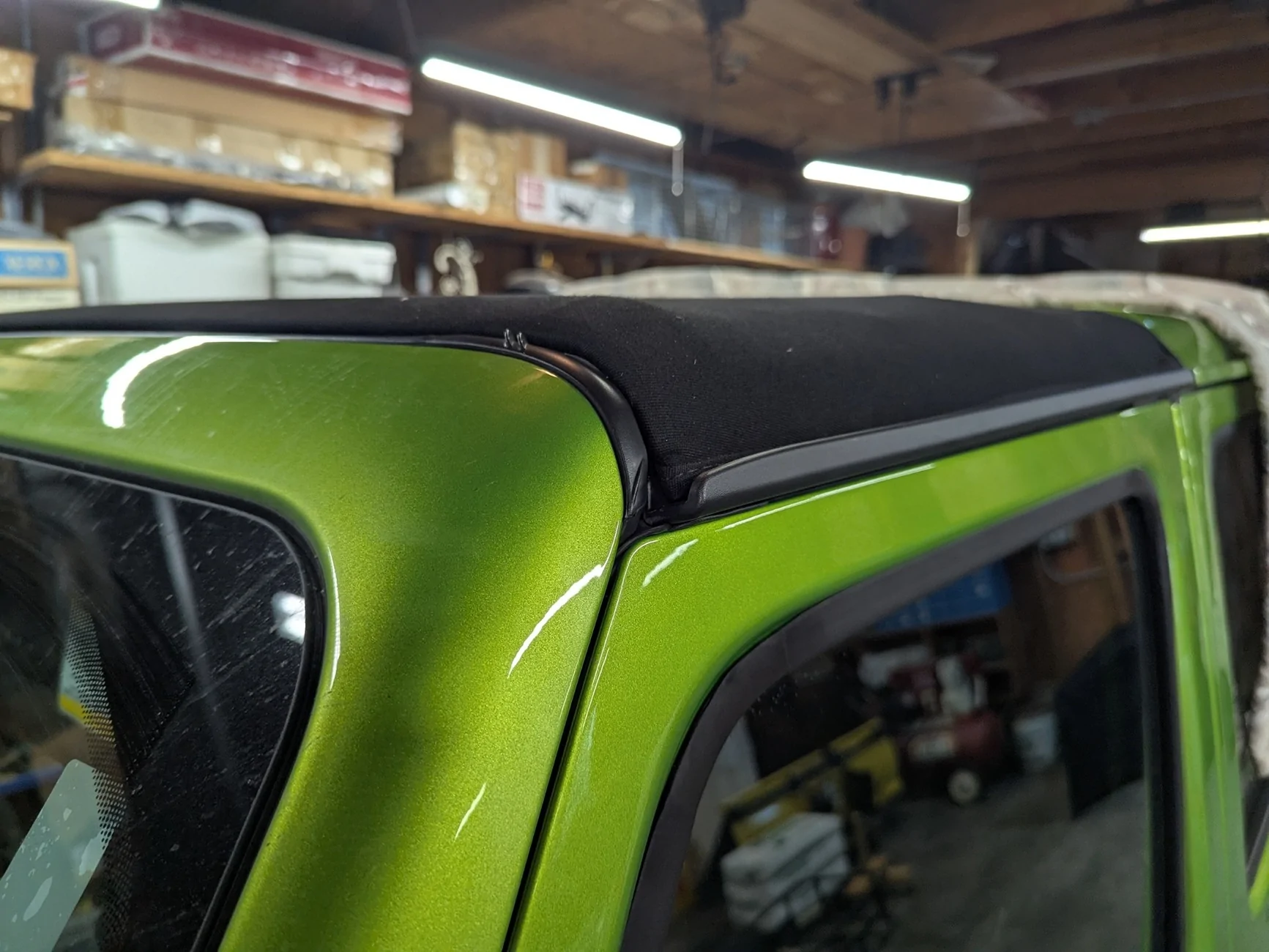 Jeep Gladiator Sunrider owners - MY mess-up, or theirs? PXL_20250829_163244877