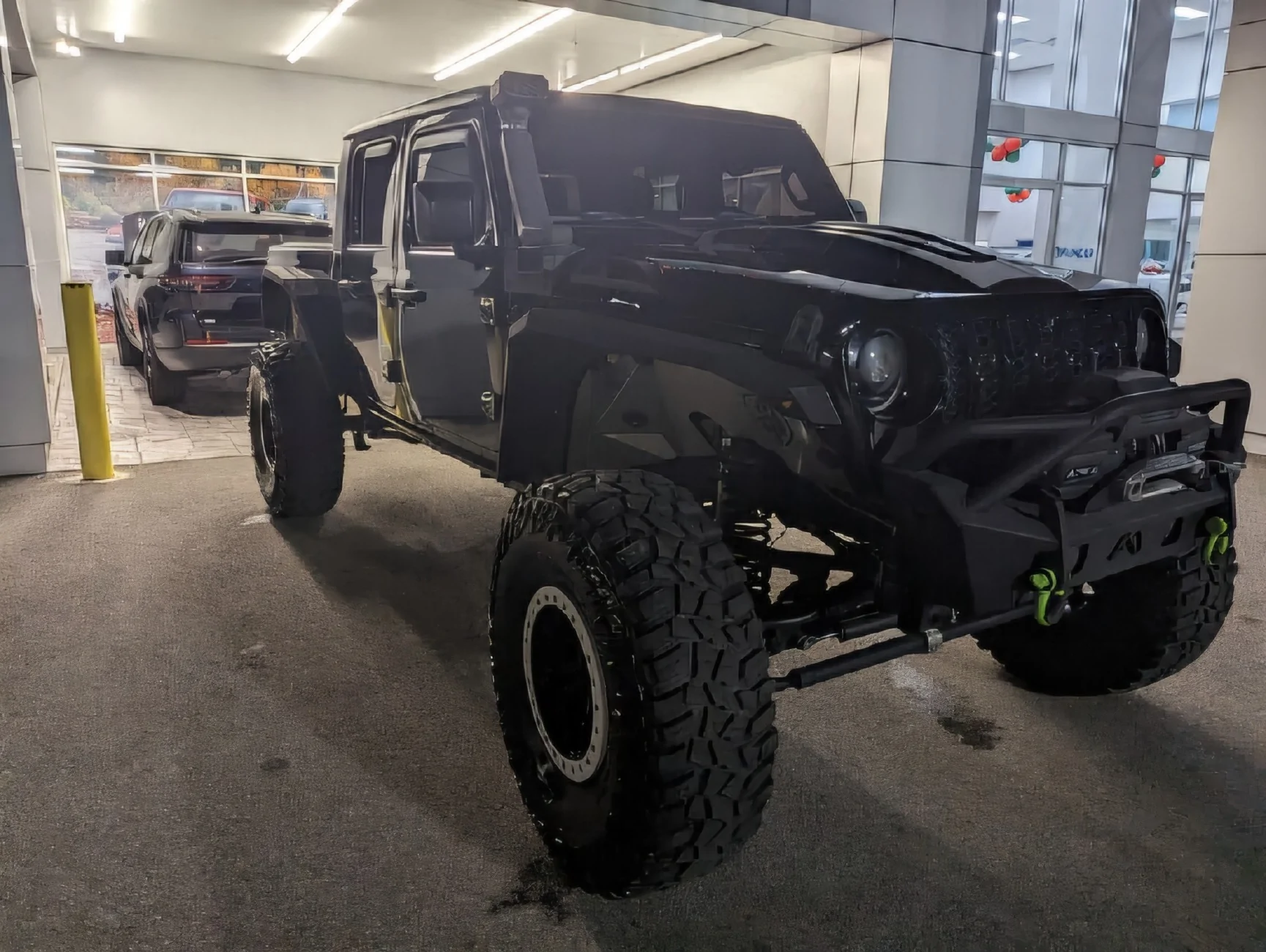 Jeep Gladiator 2020 Gladiator Many Upgrades 34,500.00 image_2