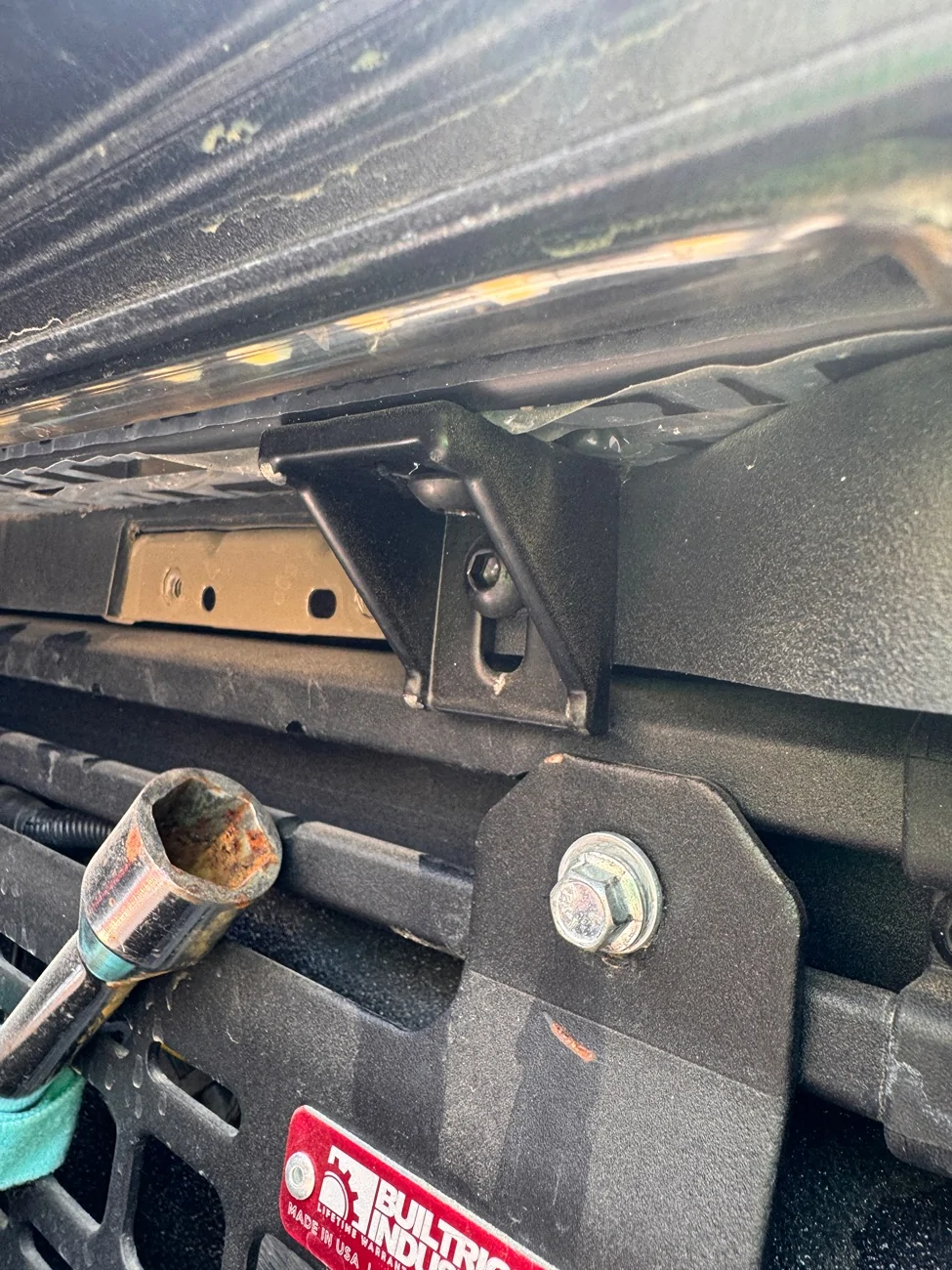 Jeep Gladiator Tonneau Cover - Adding Extra Height (2" inches) experiment IMG_6527