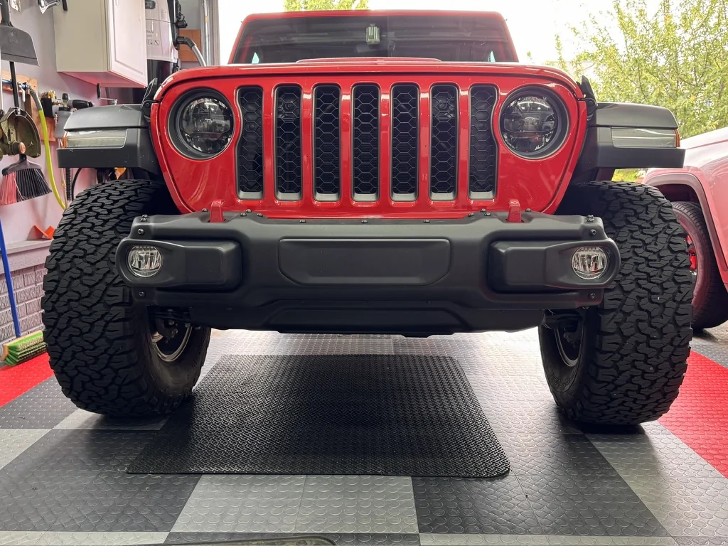 Jeep Gladiator Ebay "OEM Steel Bumper" vs Rugged Ridge Spartacus Bumper 1756723306692-0n