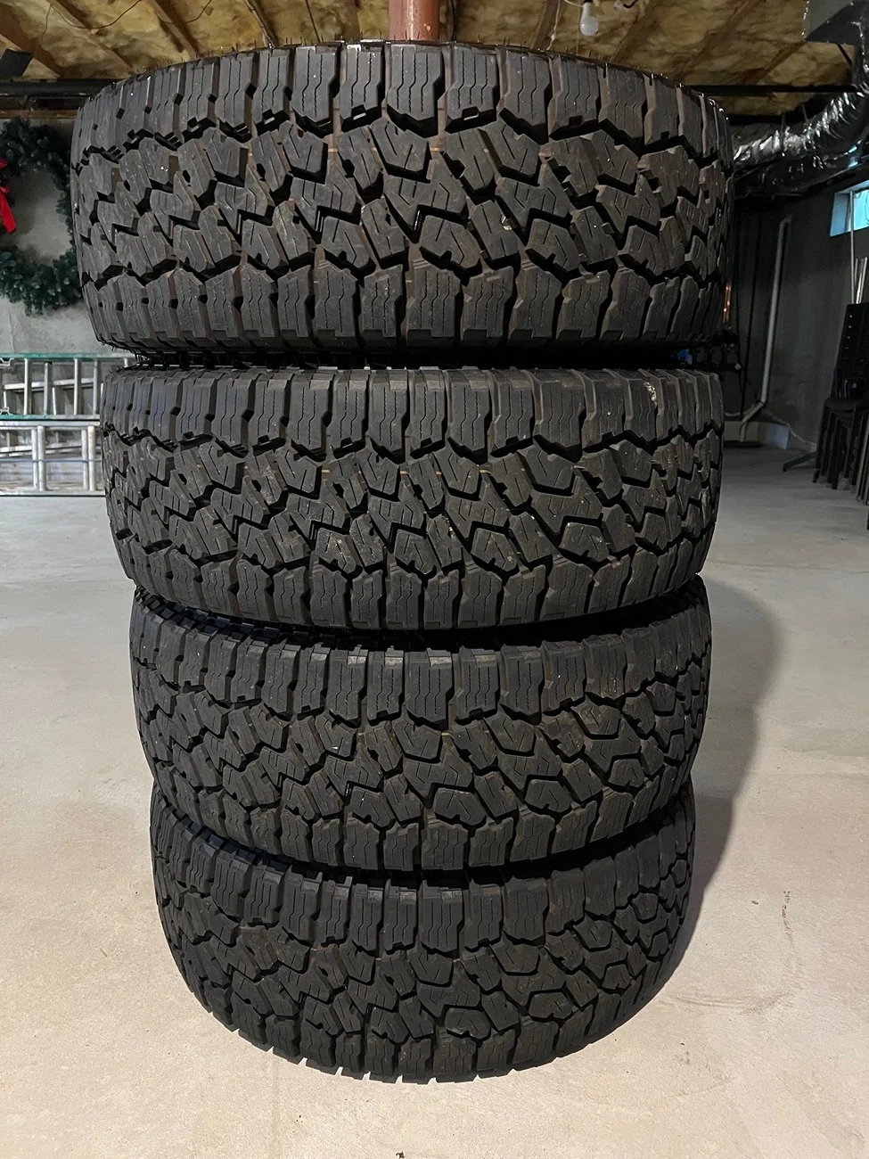 Jeep Gladiator Rubicon Wheels (Gladiator / Wrangler) and 33" Tires (takeoffs) - $1,500 JT4