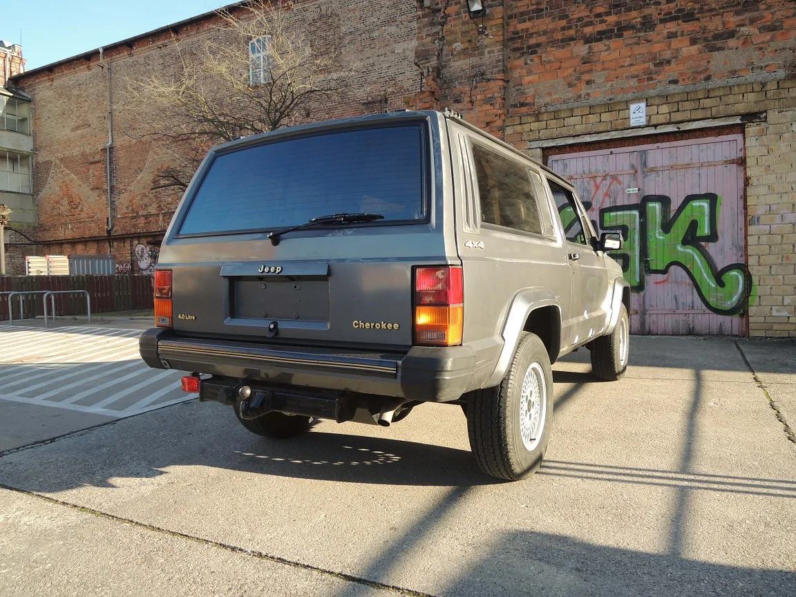 Jeep Gladiator Adding a XJ 1987 4.0 Limited with LPG +spares and getting rid of a 2005 GC Overland 3.0 CRD? DSCN1868