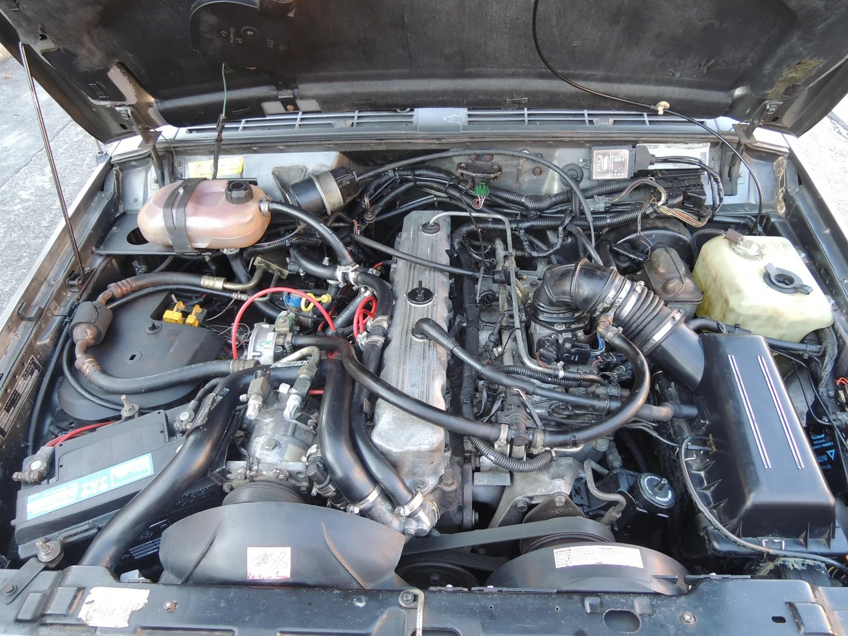 Jeep Gladiator Adding a XJ 1987 4.0 Limited with LPG +spares and getting rid of a 2005 GC Overland 3.0 CRD? DSCN1888