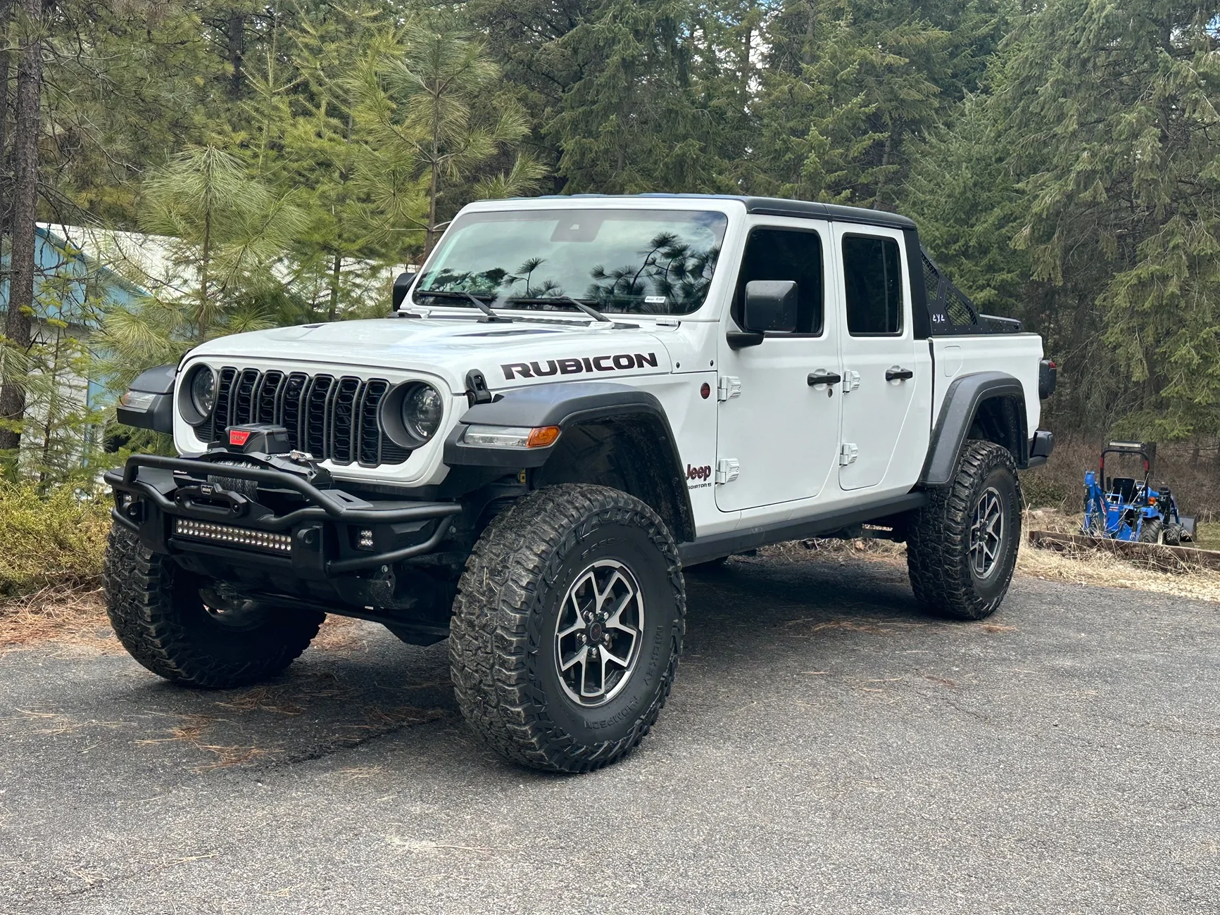 Jeep Gladiator Do you like the stock 2025 Rubicon wheels? IMG_1940