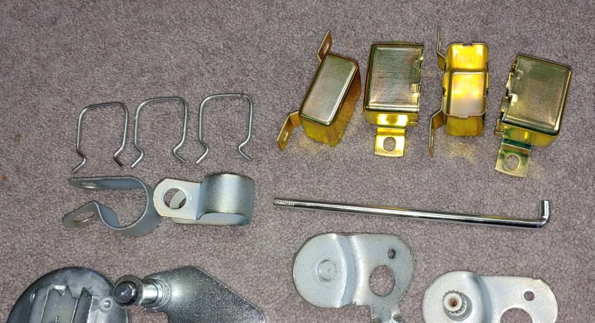 Jeep Gladiator Gold Zinc Chromate: What It Is and How It Protects Your Metal Parts 20210118_103144