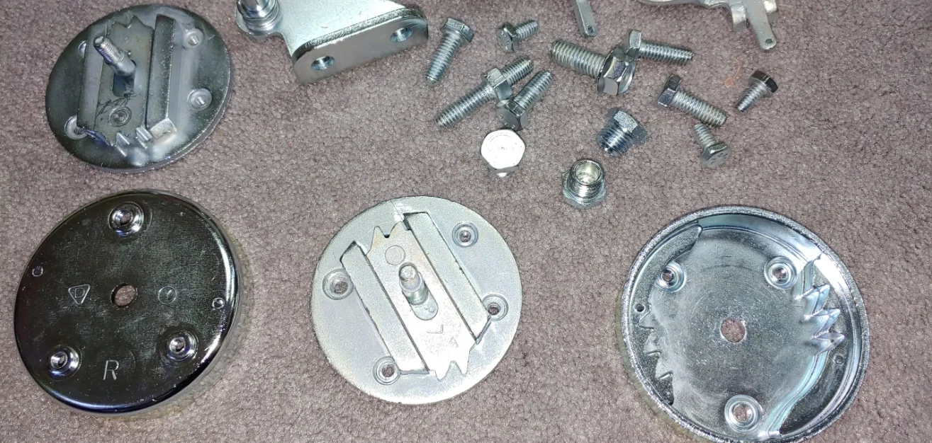 Jeep Gladiator Gold Zinc Chromate: What It Is and How It Protects Your Metal Parts 20210118_103156