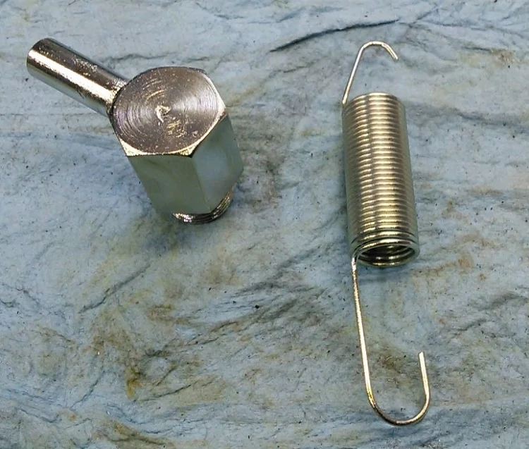 Jeep Gladiator Gold Zinc Chromate: What It Is and How It Protects Your Metal Parts spring-fitting-2