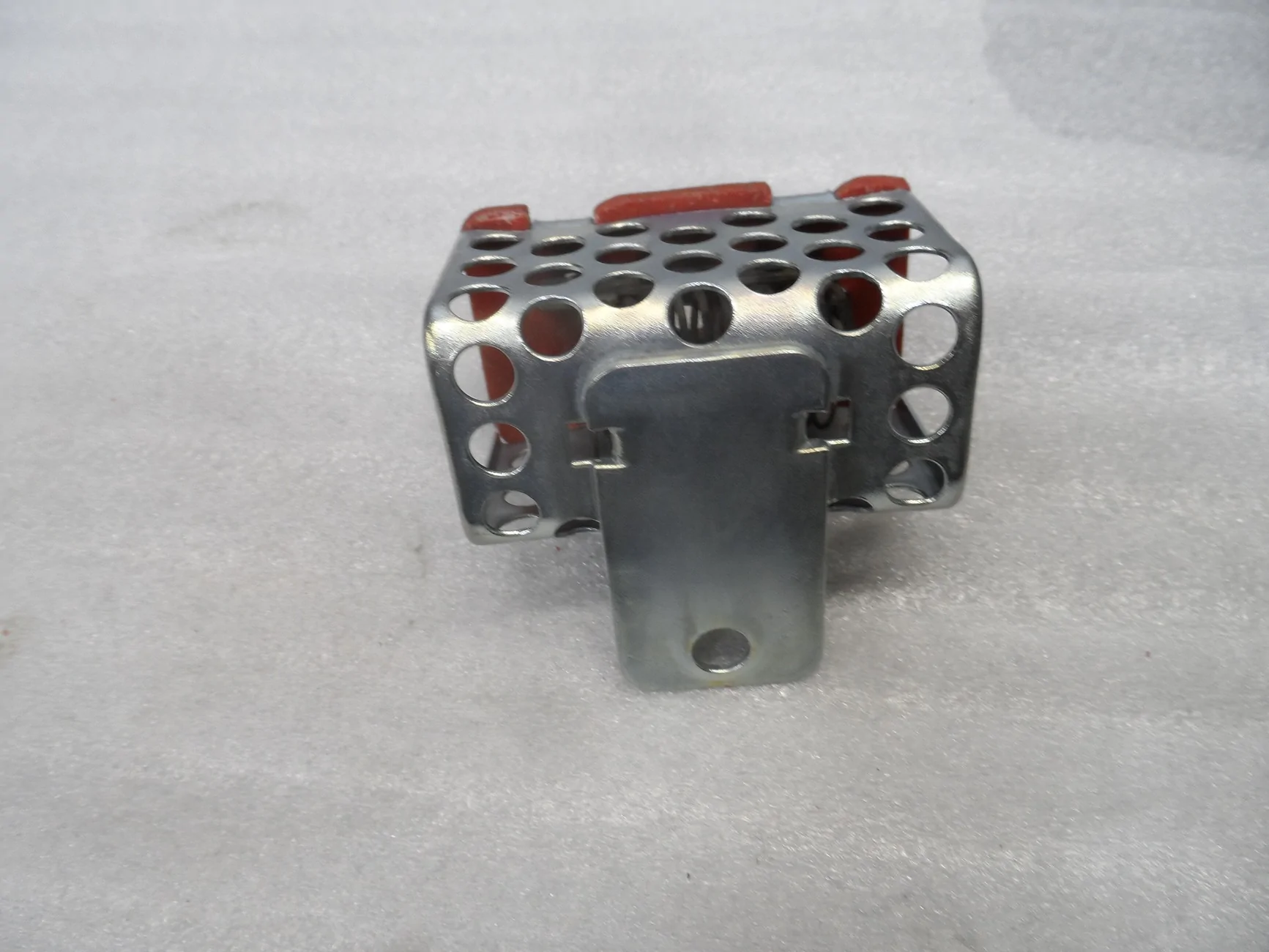 Jeep Gladiator Gold Zinc Chromate: What It Is and How It Protects Your Metal Parts wiper-resistor 005