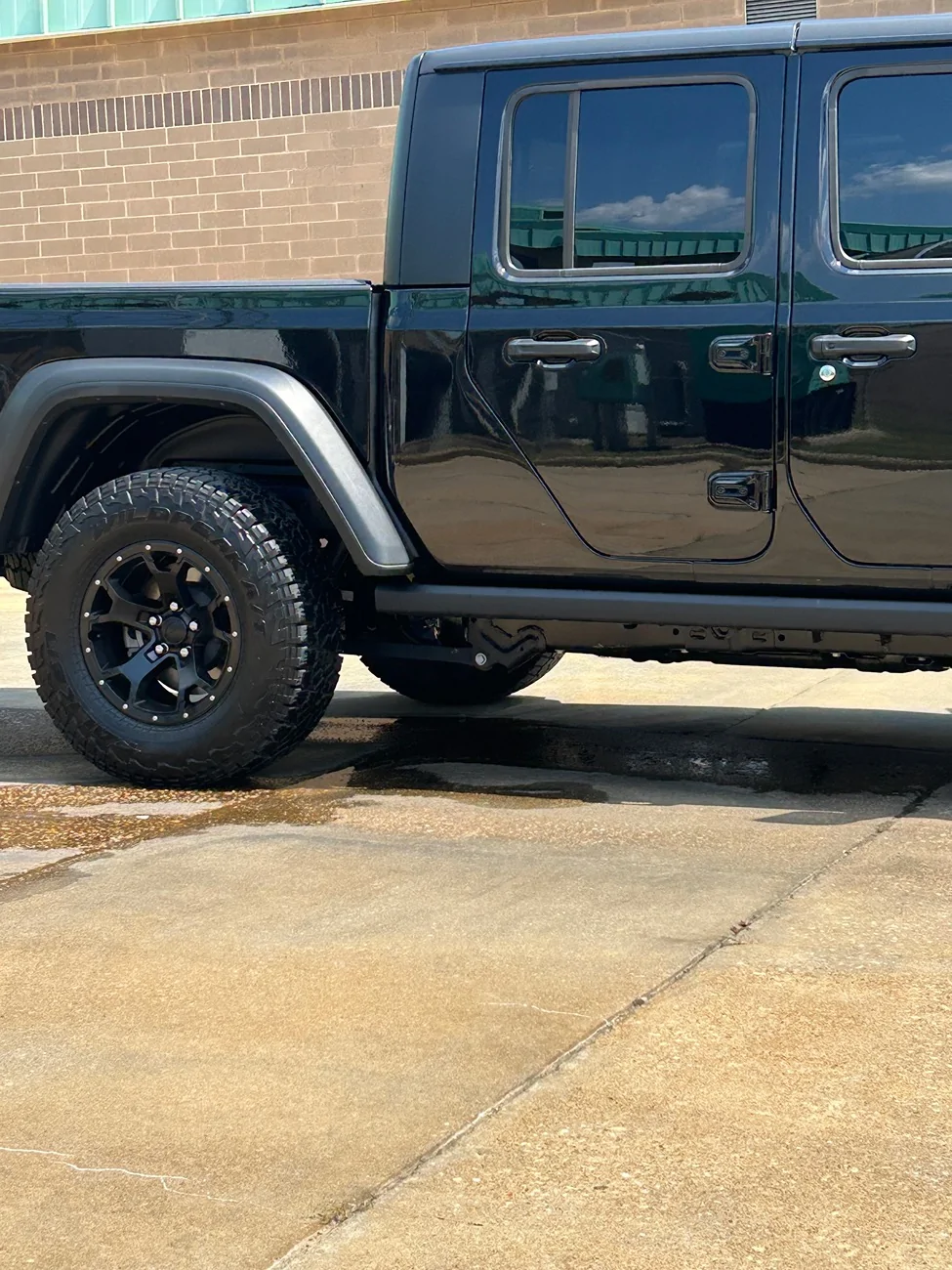 Jeep Gladiator Do you like the stock 2025 Rubicon wheels? IMG_3505