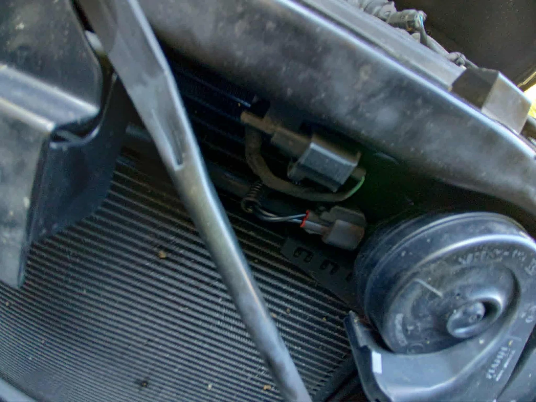 Jeep Gladiator Supazuk's journey to the Dark side build.... The "DeceptiCON" horn