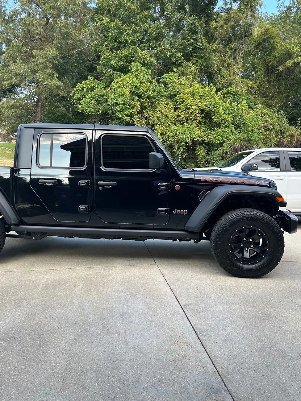 Jeep Gladiator BLACK Gladiator JT Club IMG_3508