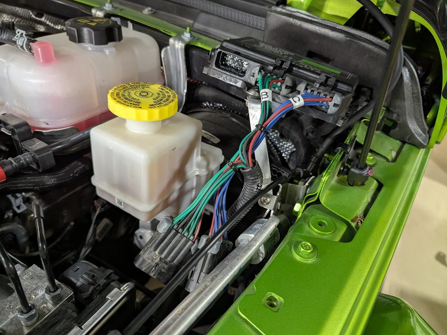 Jeep Gladiator My experience mounting Western Defender snow plow PXL_20250915_205054196