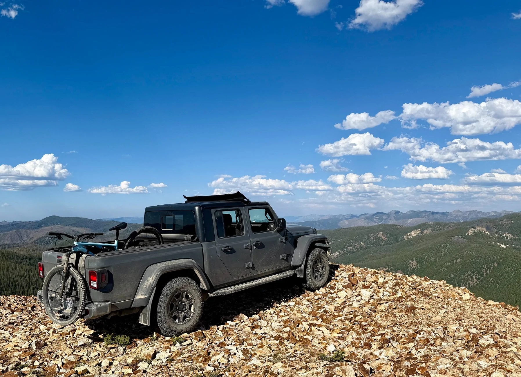 Jeep Gladiator Toyo Open Country RT Trail 37X12.50X17 on a EcoDiesel Review IMG_5461
