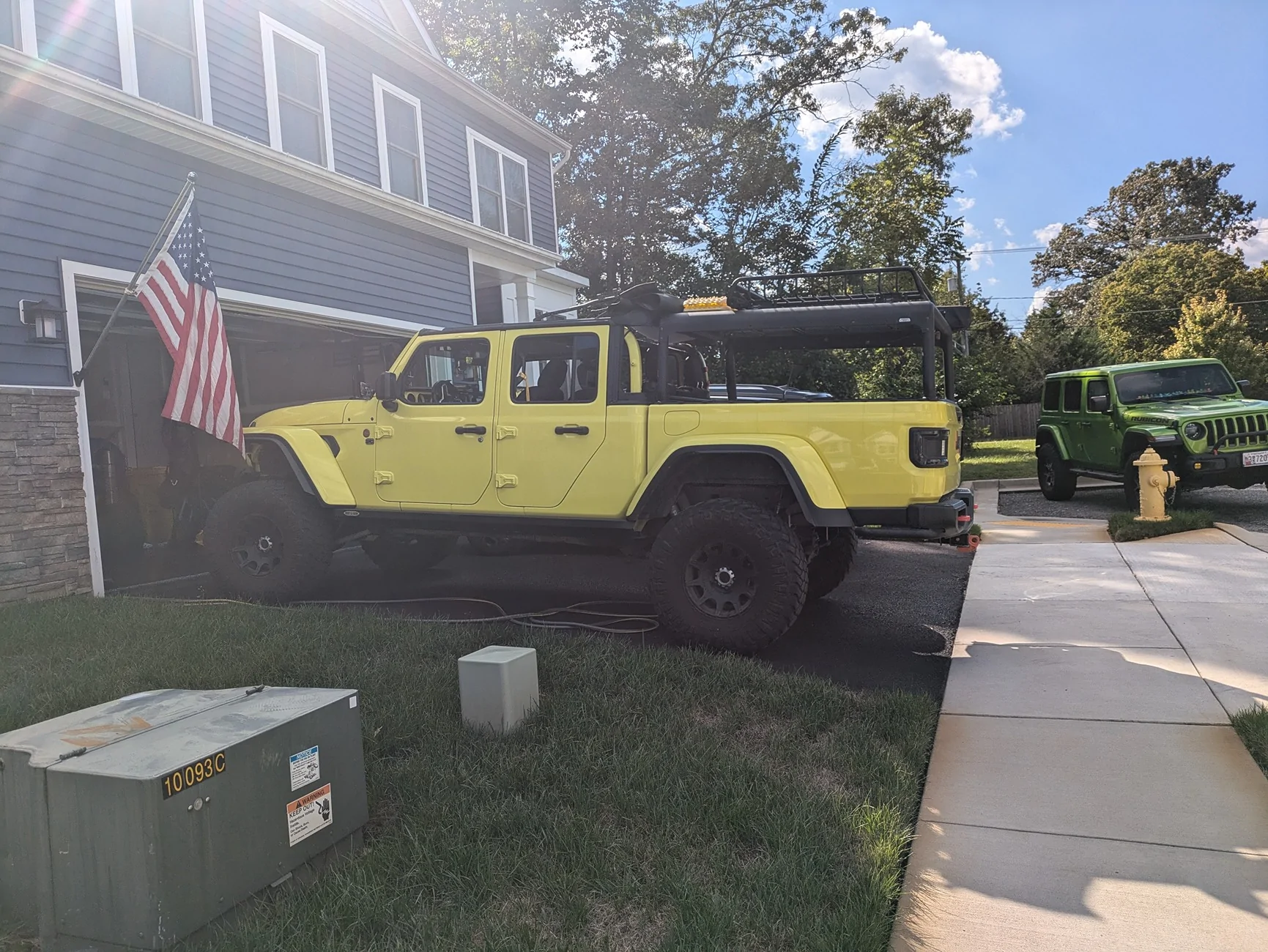 Jeep Gladiator Gladiator waiting for me after work makes me smile! PXL_20250918_194047157.MP