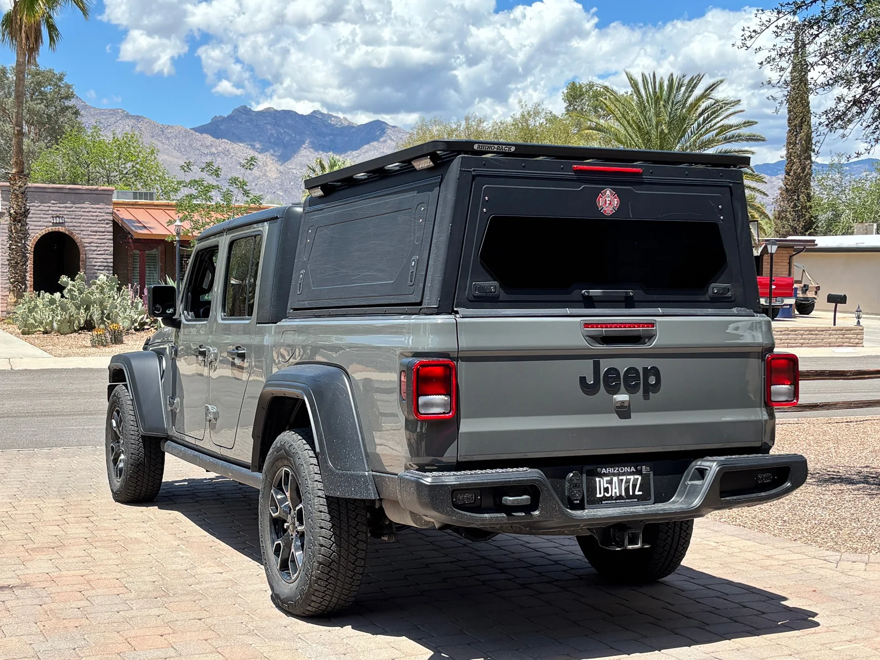 Jeep Gladiator Alu-Cab Contour Canopy Roll Call - not Camper IMG_5746