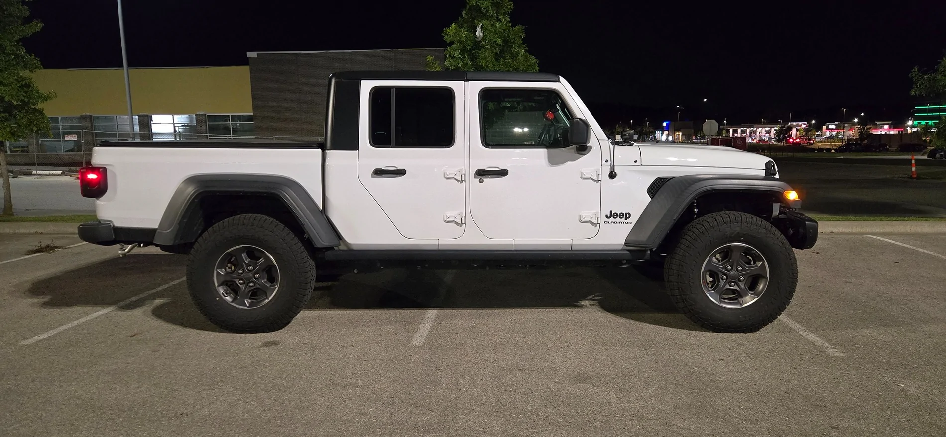 Jeep Gladiator Piecing together a good 2 inch lift. 1000015308