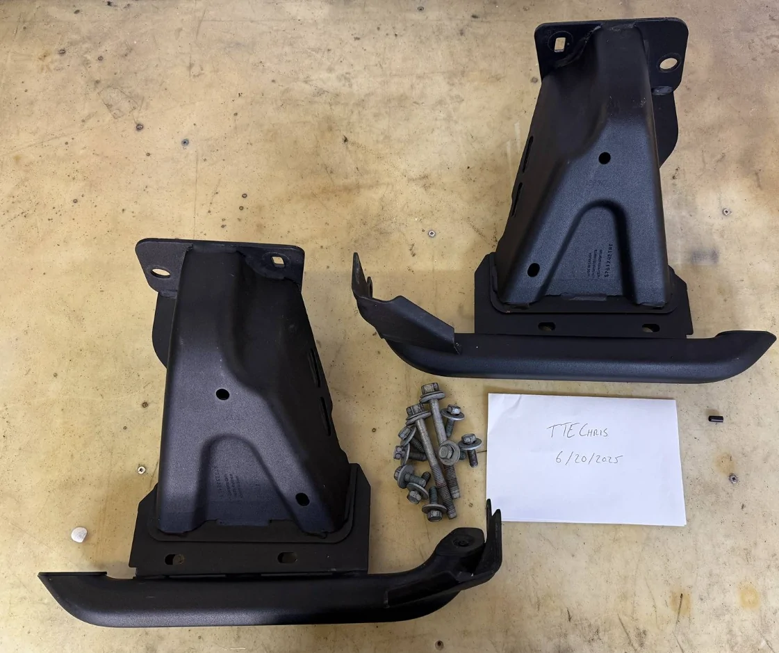 Jeep Gladiator Rubicon OEM rock rails/rock sliders, front and rear 1758642061586-e6