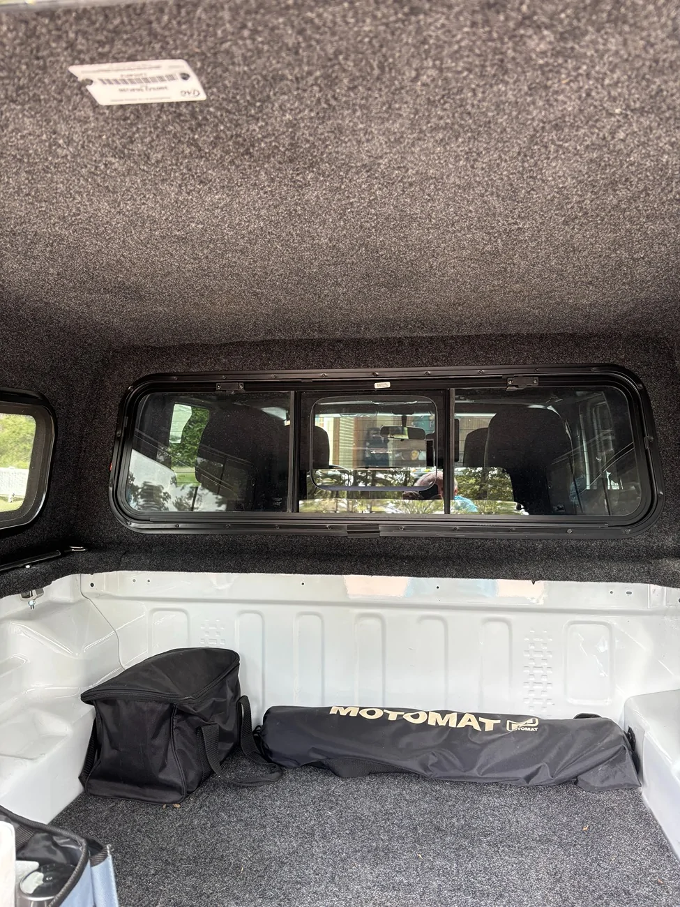 Jeep Gladiator Leer 100XQ Cap - Bedrug Mat - Tailgate mat - Pop N Lock 30274CF9-0804-4BA8-B7D2-1950ABD51B4A