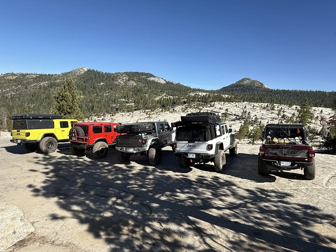 Jeep Gladiator Jeeps Parking Next To Jeeps IMG_7938