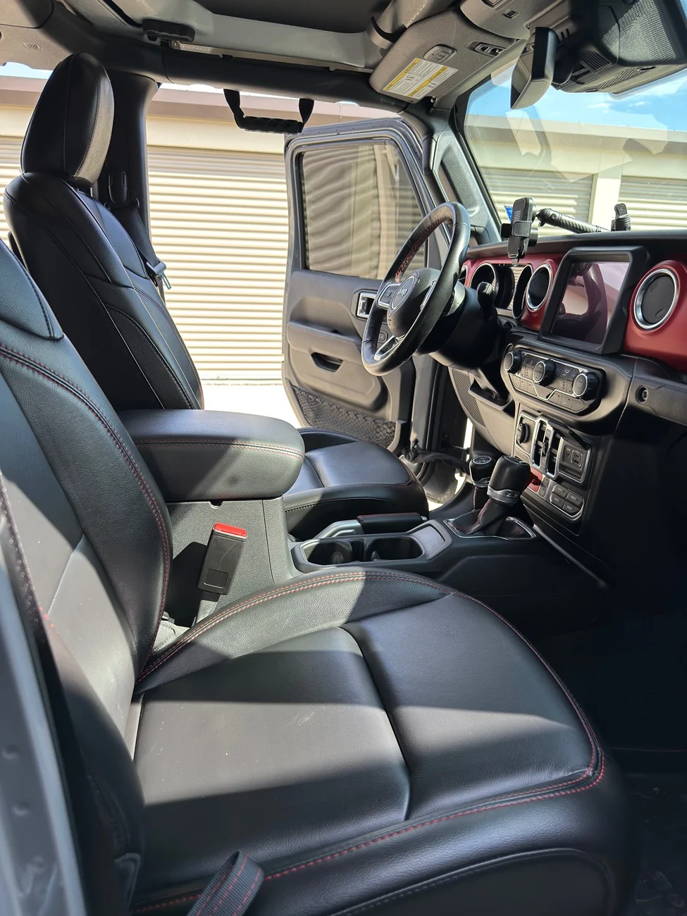 Jeep Gladiator 2022 Jeep Gladiator Rubicon – Fully Built & Ready to Adventure IMG_4878