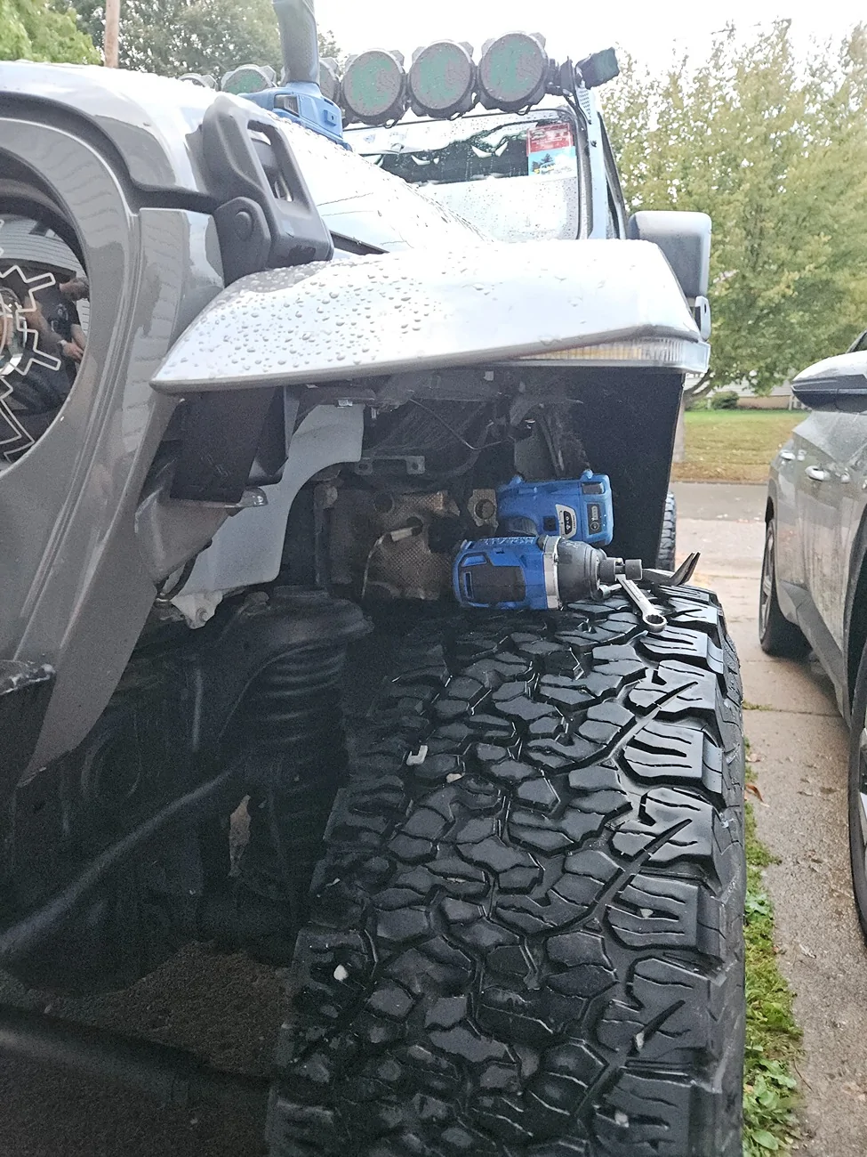 Jeep Gladiator Whose fault is it anyway? 17587537796944471038581951905096