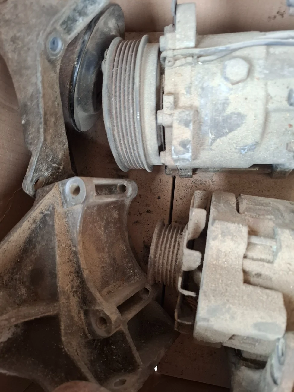 Jeep Gladiator Adding a XJ 1987 4.0 Limited with LPG +spares and getting rid of a 2005 GC Overland 3.0 CRD? 20250922_144433