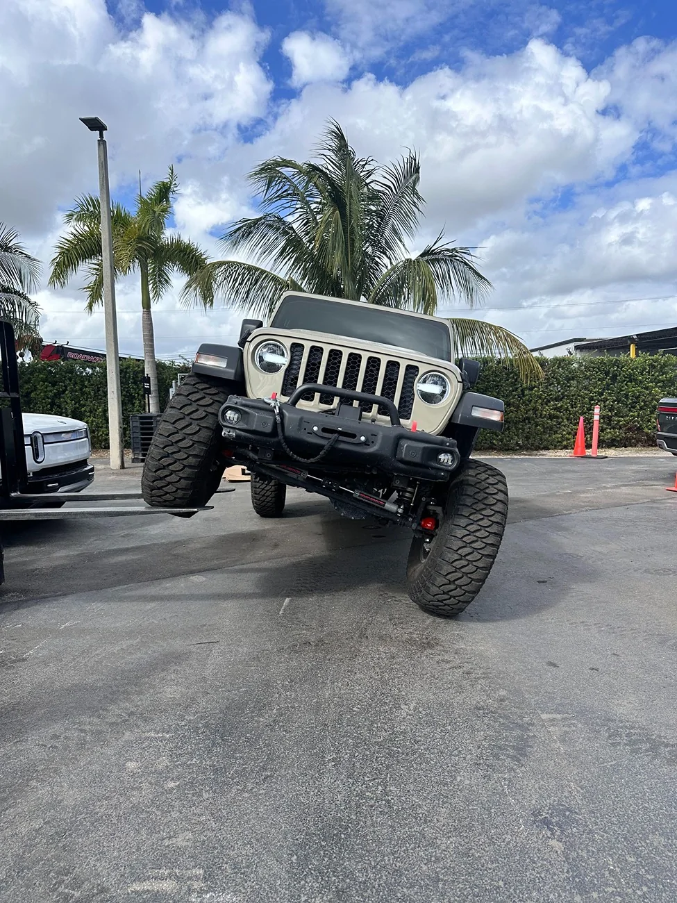 Jeep Gladiator 2020 6MT Gobi Gladiator on 40's IMG_0998