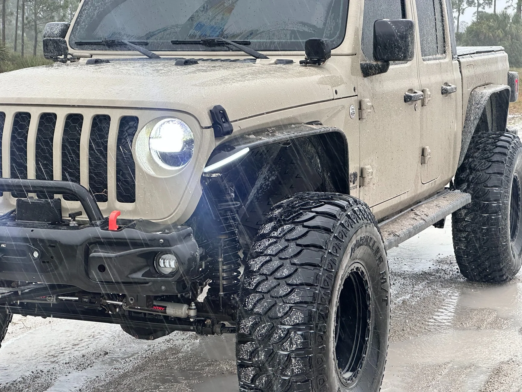 Jeep Gladiator 2020 6MT Gobi Gladiator on 40's IMG_4099