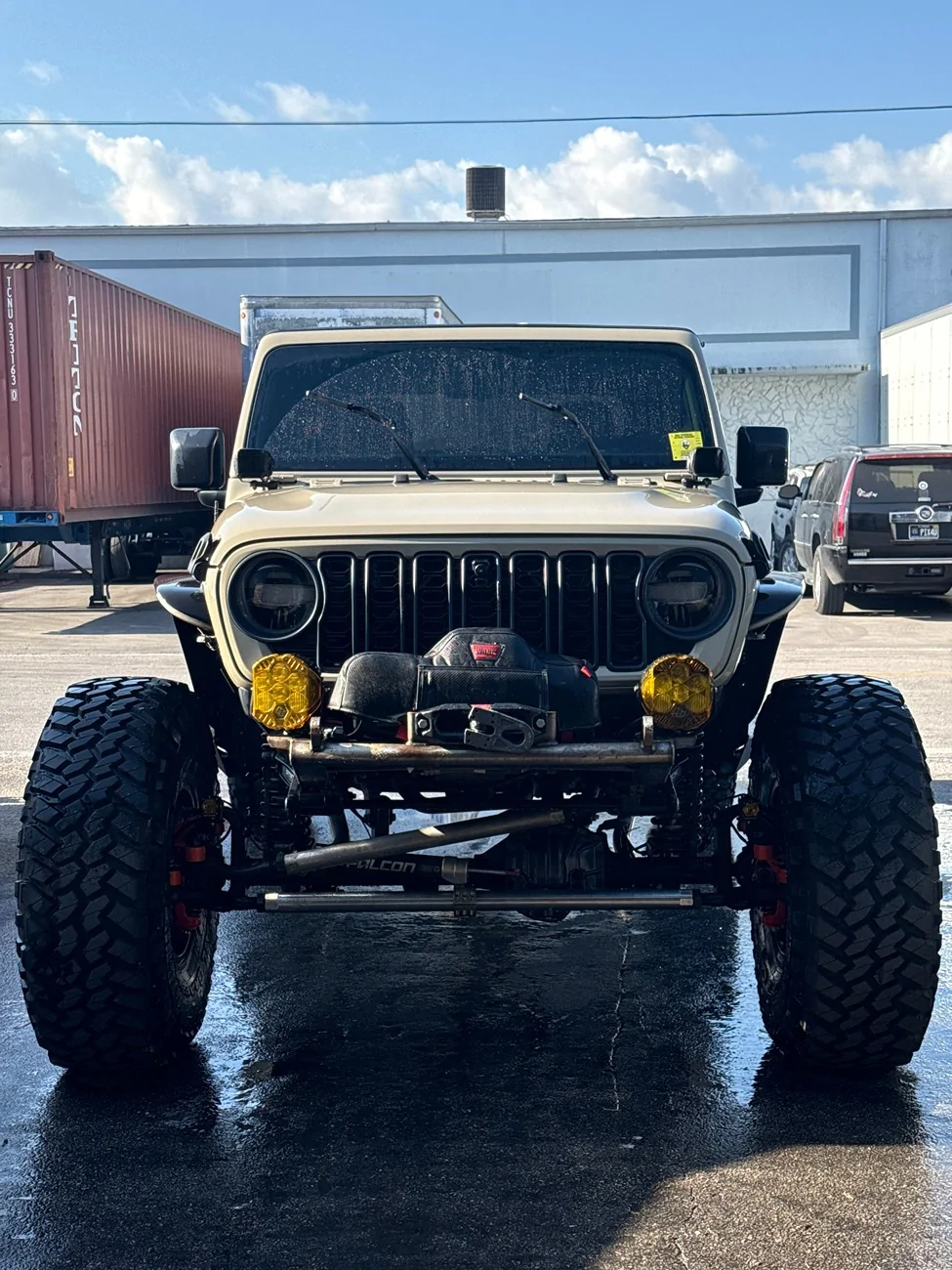Jeep Gladiator 2020 6MT Gobi Gladiator on 40's 76658771172__D436FE30-7034-4D73-8235-FED6DA42D0C6
