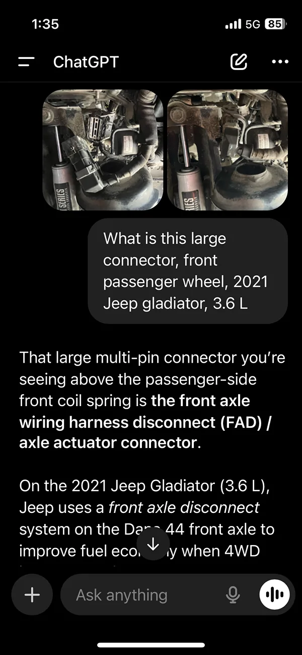 Jeep Gladiator Passanger side wire harness connector loos and broken wheel arch liner (trailside) IMG_5121