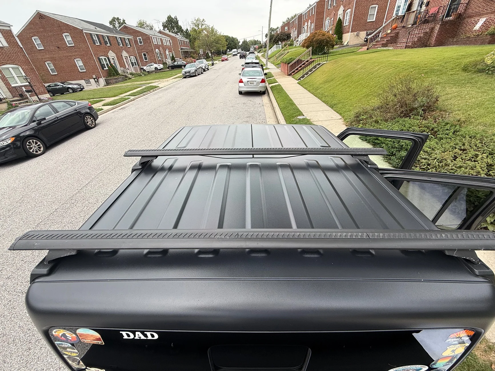 Jeep Gladiator 2021 black hardtop for trade IMG_0070