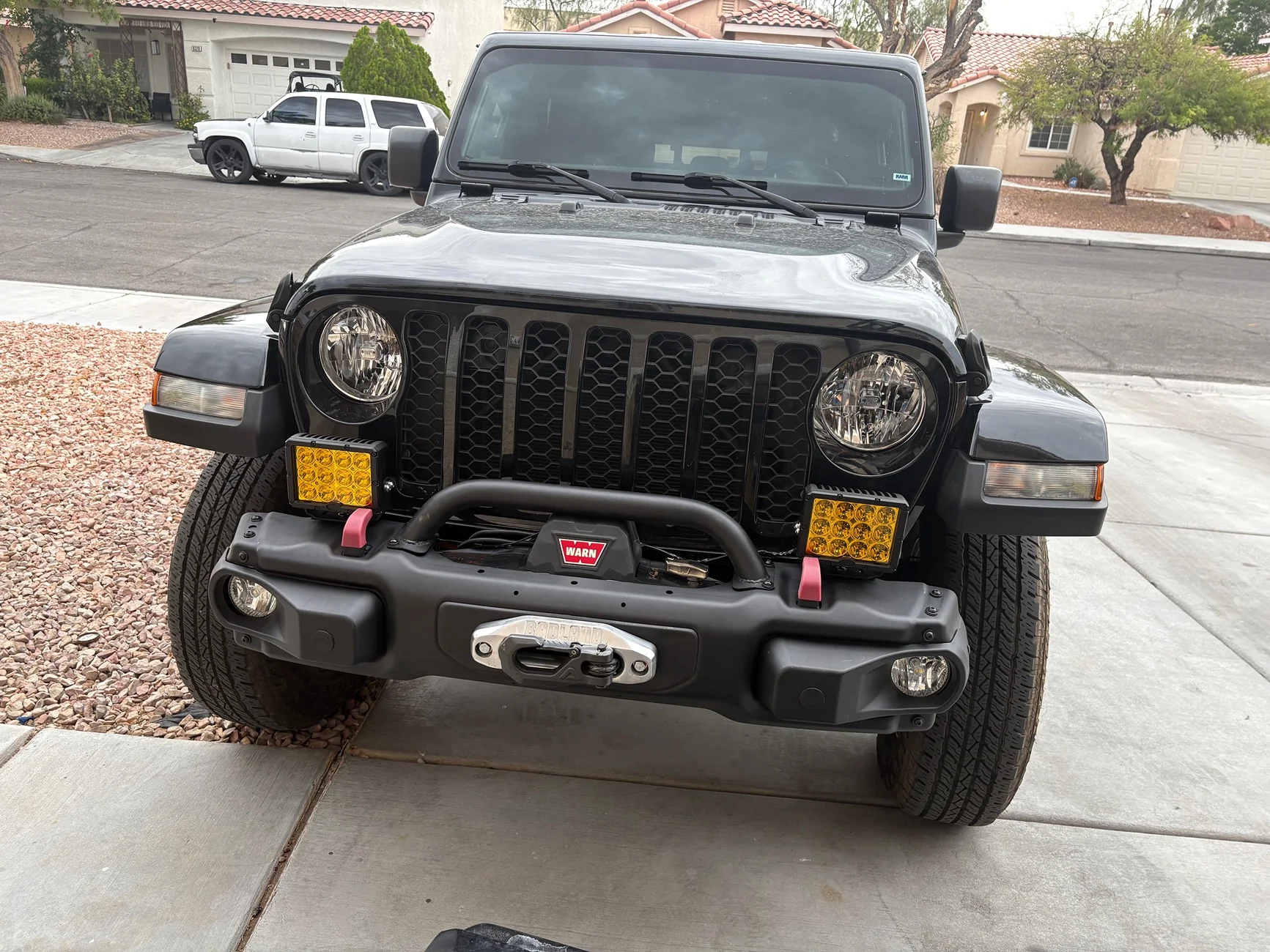 Jeep Gladiator Knock off Rubicon metal bumper? IMG_0962