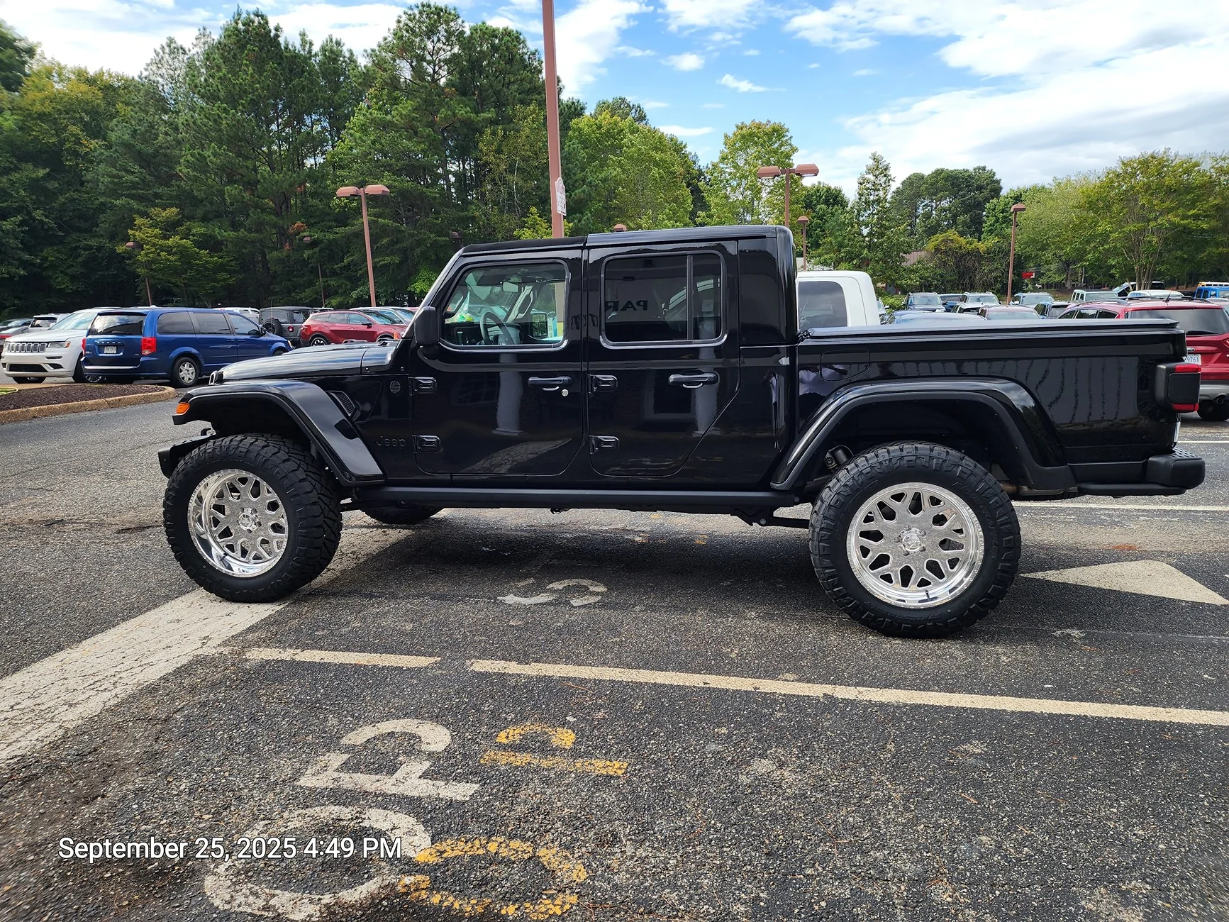 Jeep Gladiator The wife's new Gladiator RubX build 20250925_164954
