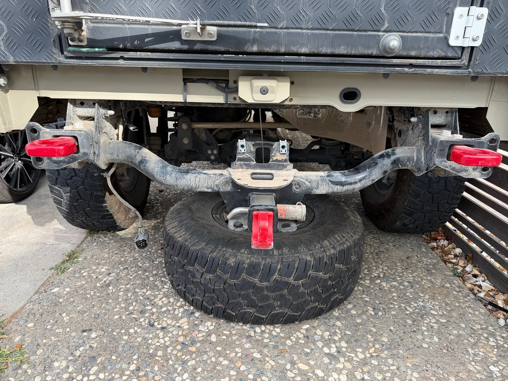 Jeep Gladiator Is it possible to remove the factory receiver hitch? IMG_0005