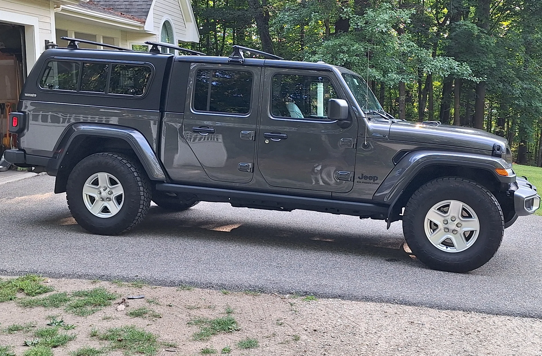 Jeep Gladiator 34" Tires 20250808_173908