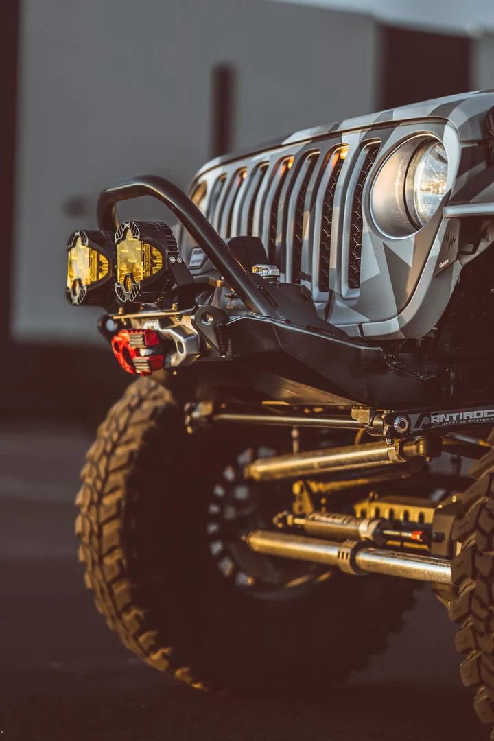 Jeep Gladiator Help me choose a stubby front bumper motobilt tomahawk