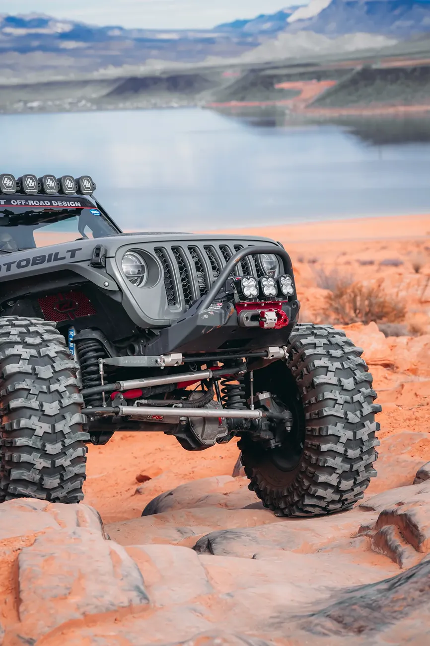 Jeep Gladiator Help me choose a stubby front bumper motobilt tomahawk7