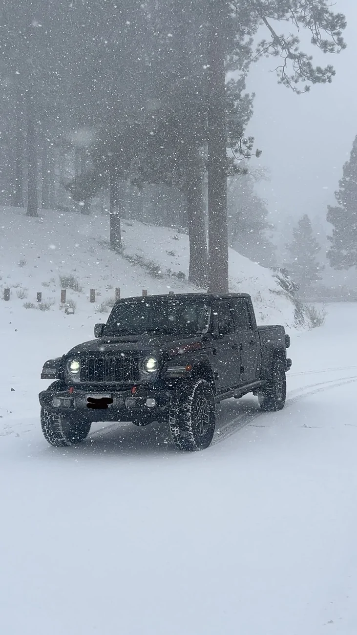 Jeep Gladiator Gladiators Snow Wheeling - Post Your Pics! IMG_7565