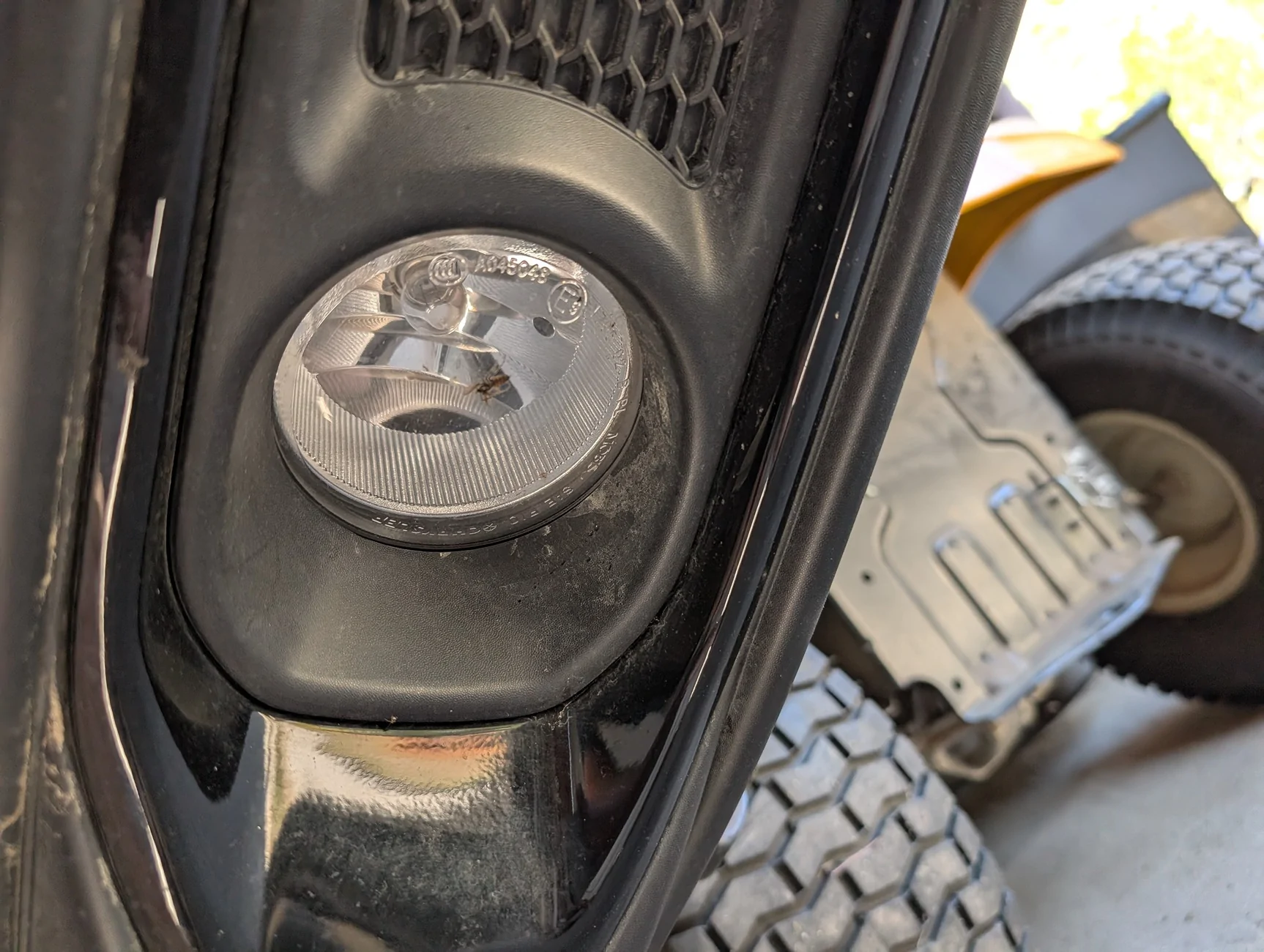 Jeep Gladiator Stock Fog light remount to surface mount. PXL_20251004_150713862