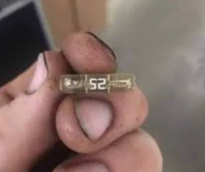 Jeep Gladiator Types of spare fuses? 1759718473916-qf
