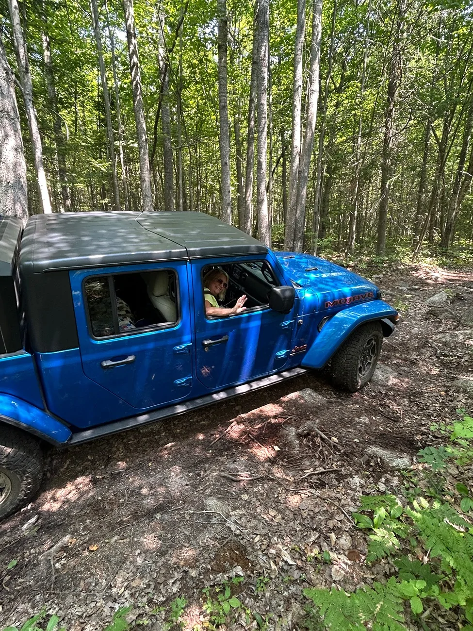 Jeep Gladiator Help Verify OEM Sliders IMG_4002