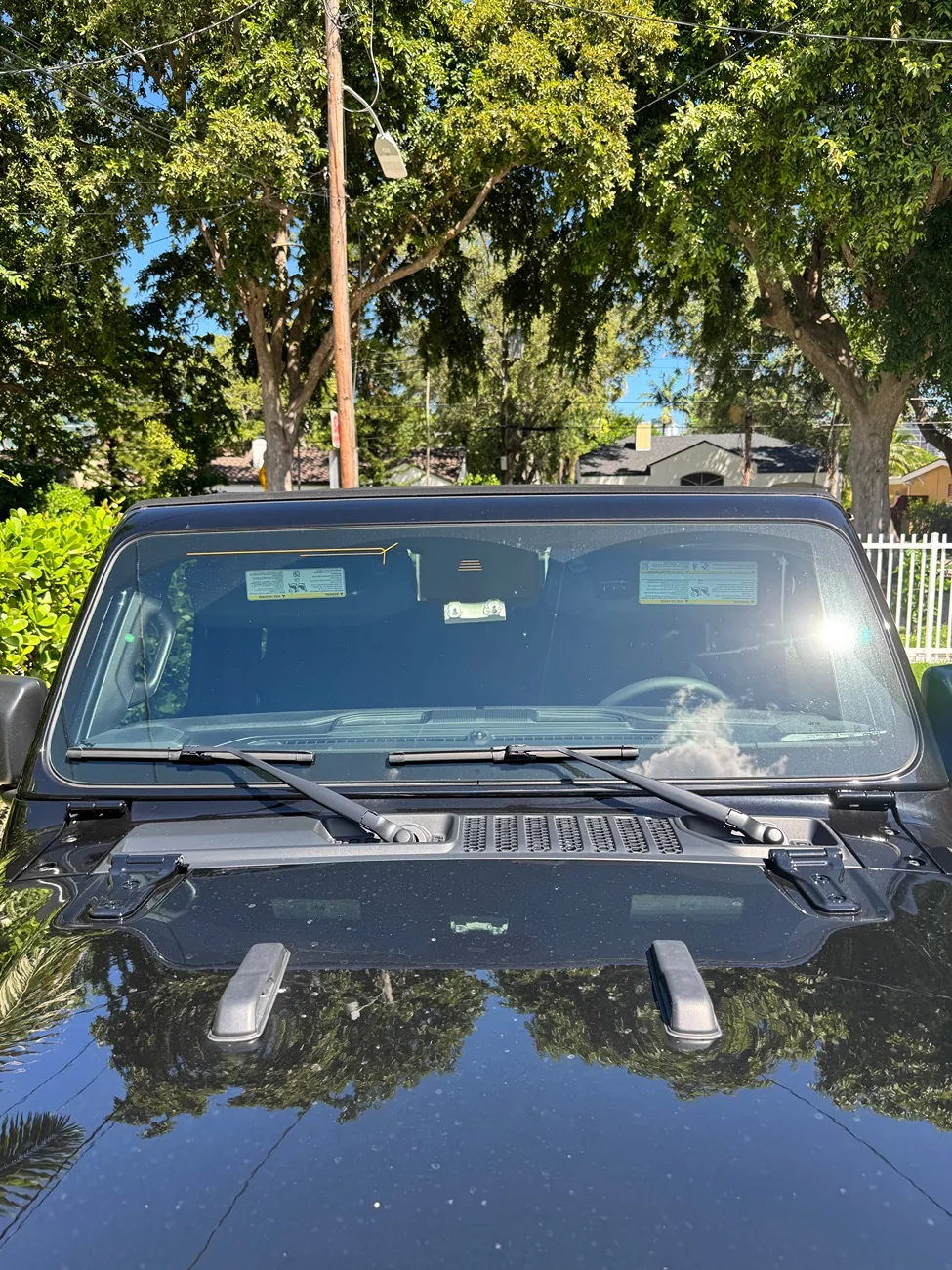 Jeep Gladiator Bestop sunrider not flush IMG_3074