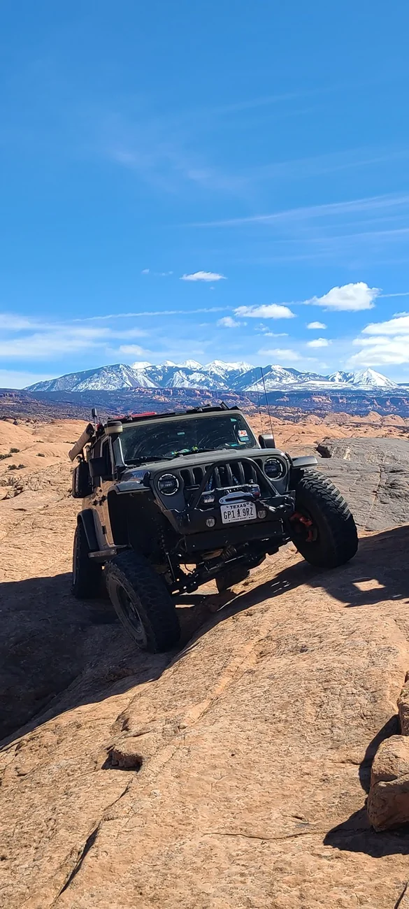 Jeep Gladiator JeepNCrowd's Overland/Rescue Build 1000000415