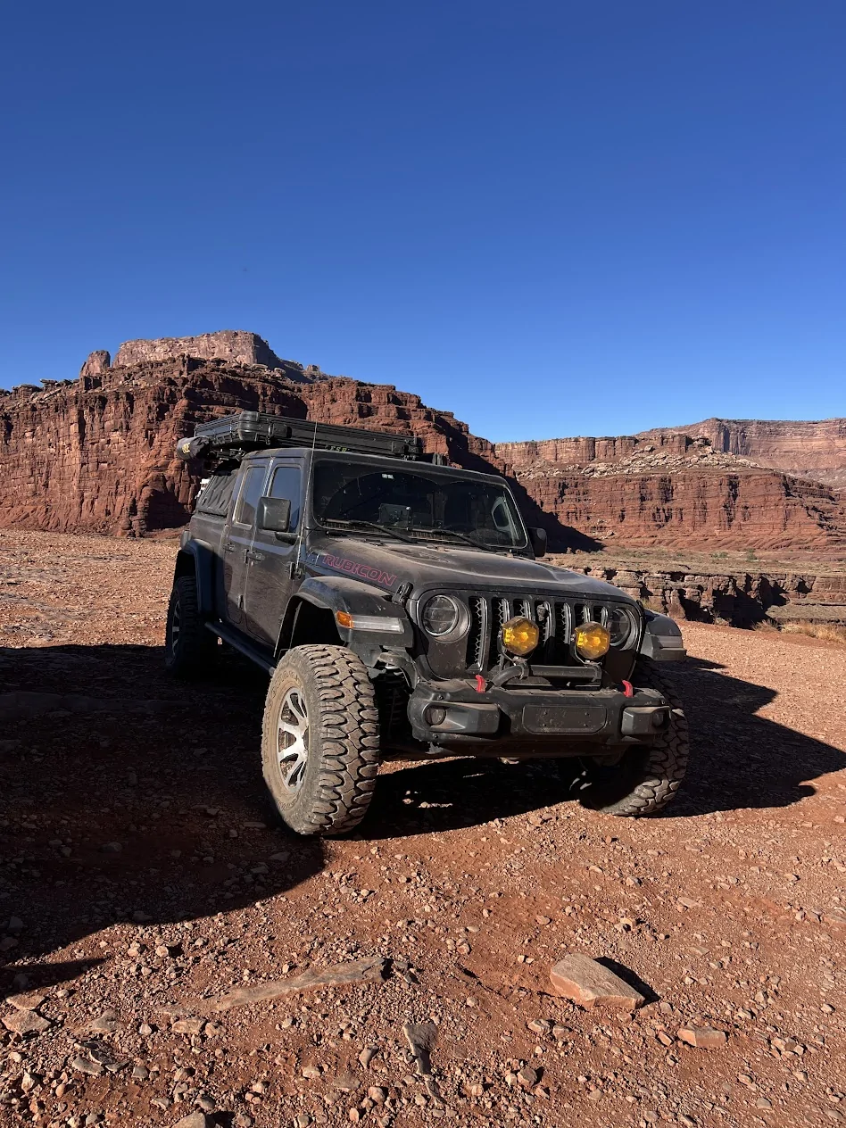 Jeep Gladiator HF Road Shock Lighting--How Did You Power Them 1760535400023-y