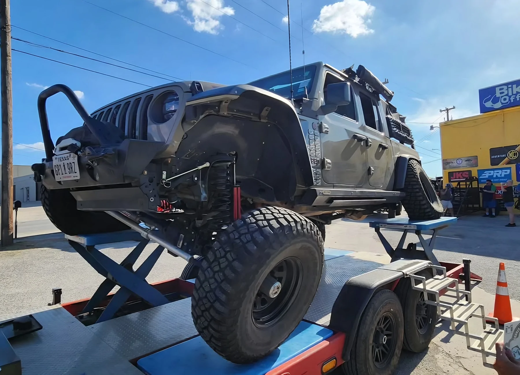 Jeep Gladiator JeepNCrowd's Overland/Rescue Build Screenshot_20251015_100341_Instagram