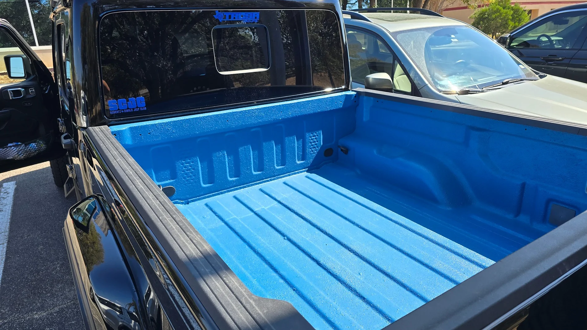 Jeep Gladiator Durabak Bedliner DIY in Vivid Blue 1000036911