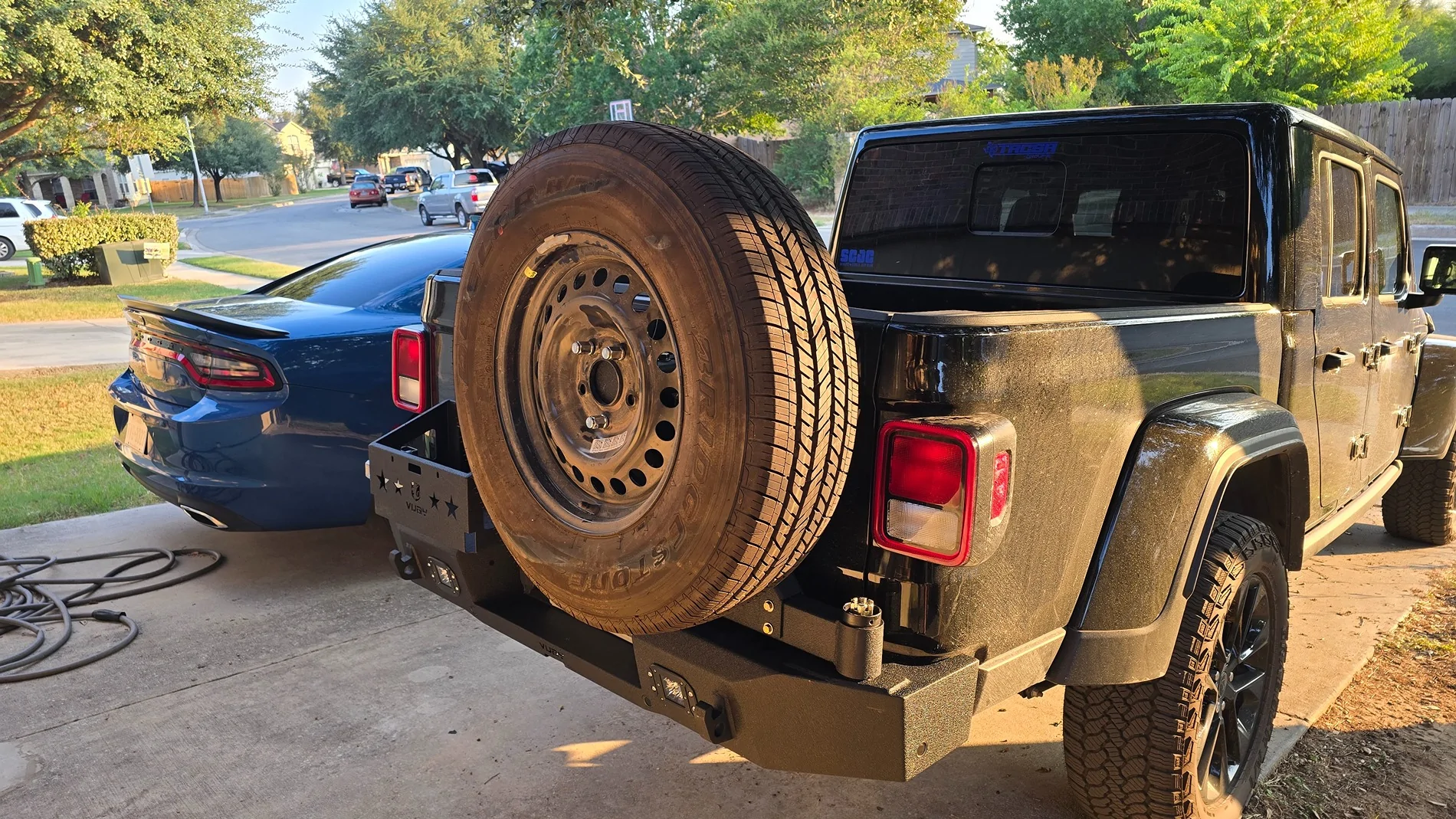 Jeep Gladiator Durabak Bedliner DIY in Vivid Blue 20250822_192211