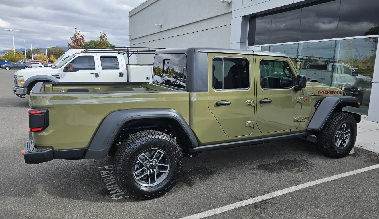 Jeep Gladiator ‘41 Gladiator JT Club 20251015_151112