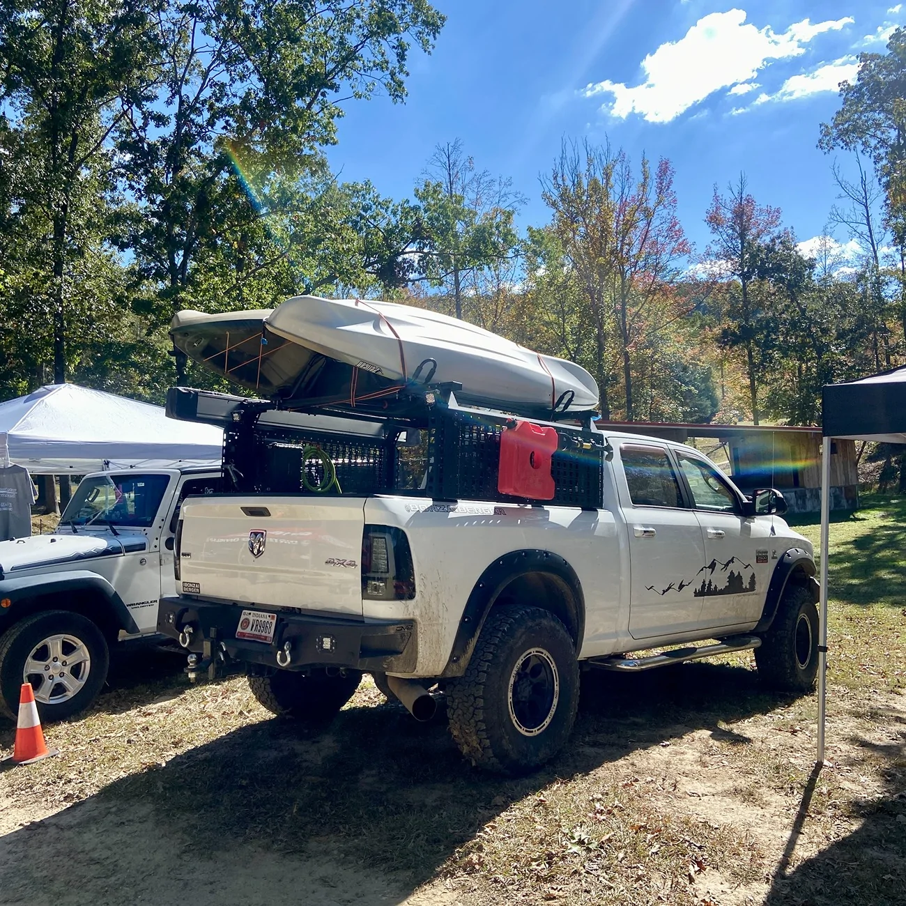 Jeep Gladiator Rack for fishing kayak IMG_1084